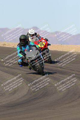 media/Dec-18-2022-SoCal Trackdays (Sun) [[8099a50955]]/Turns 9 and 10 Set 1 (1045am)/